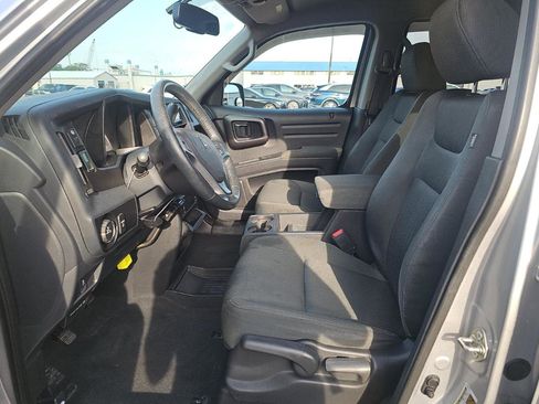 Used 2014 Honda Ridgeline Sport image 10