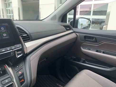 Used 2023 Honda Odyssey EX image 15