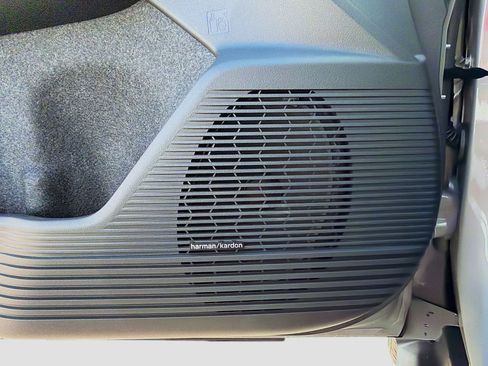 New 2026 Subaru Outback Limited image 23