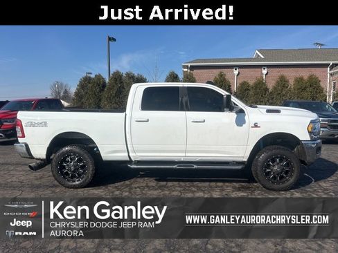 Used 2021 RAM 2500 Big Horn w/ Level 1 Equipment Group image 1