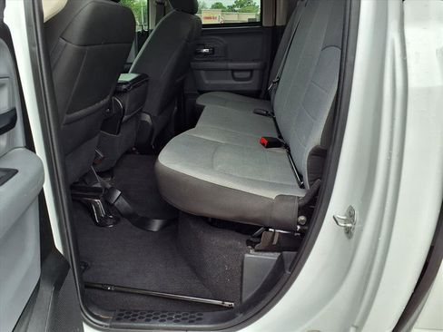 Used 2024 RAM 1500 Classic SLT RWD image 19