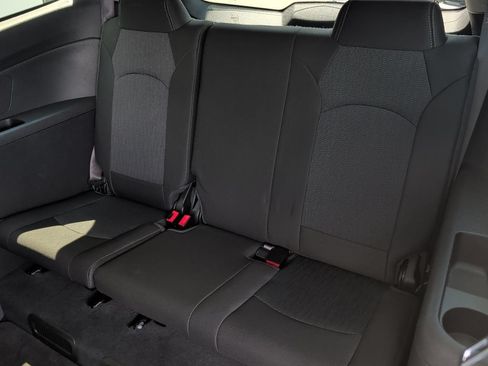 Used 2016 Chevrolet Traverse LT w/ Style and Technology Package AWD/4WD image 15