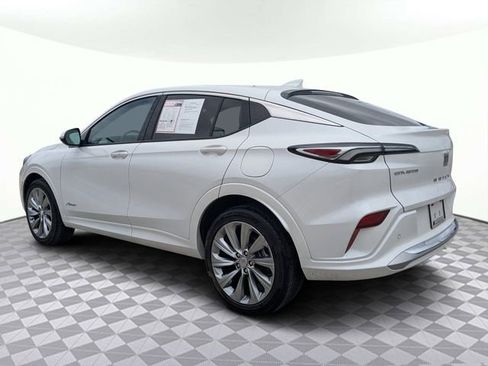 Used 2025 Buick Envista Avenir FWD image 6