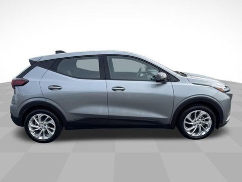 New 2027 Chevrolet Bolt LT w/ Comfort Package FWD image 5