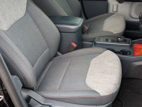 Used 2022 Ford Maverick XLT FWD image 19