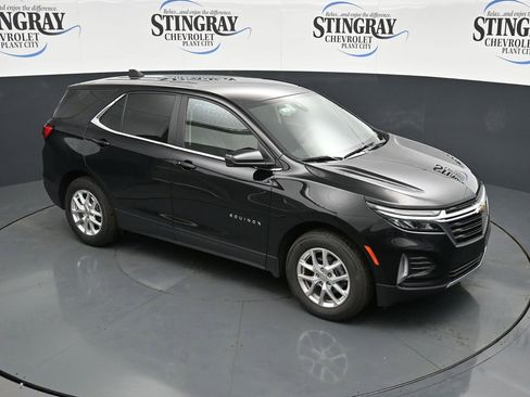 Used 2024 Chevrolet Equinox LT AWD/4WD image 9