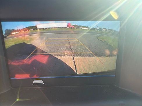 Used 2019 GMC Terrain SLE w/ Driver Convenience Package AWD/4WD image 23