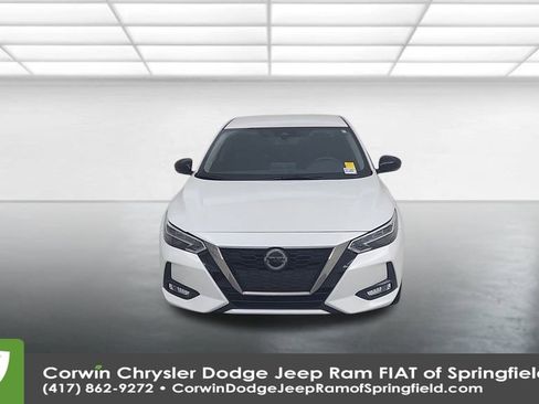 Used 2023 Nissan Sentra SR w/ Electronics Package image 5