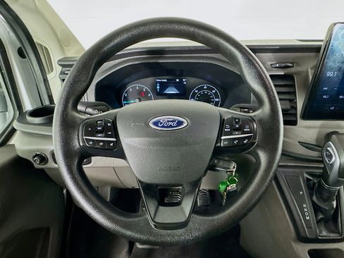 Used 2022 Ford Transit 350 XLT image 11