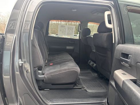 Used 2011 Toyota Tundra 2WD CrewMax w/ Tow Pkg image 36