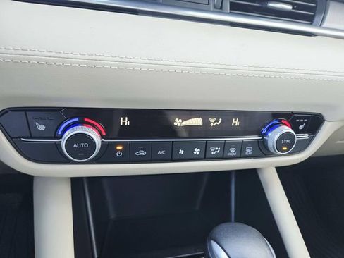 Certified 2021 MAZDA MAZDA6 Touring image 25