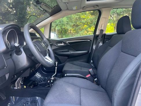 Used 2017 Honda Fit EX image 8