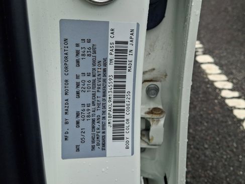 Certified 2021 MAZDA MAZDA3 s image 28