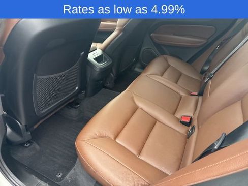 Certified 2023 Volvo XC60 B5 Plus w/ Climate Package image 14