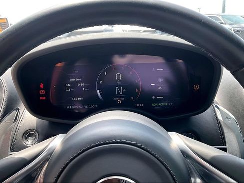 Used 2023 McLaren GT RWD image 27