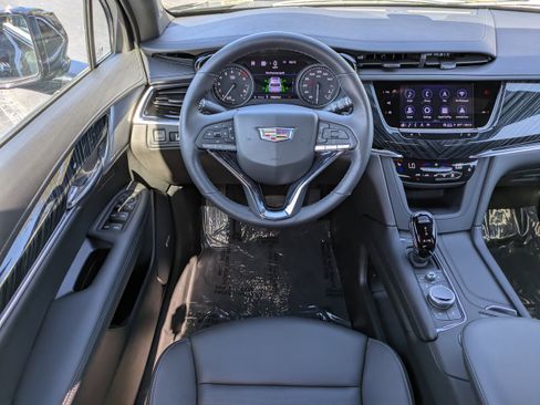 Certified 2024 Cadillac XT6 Premium Luxury w/ Technology Package image 15