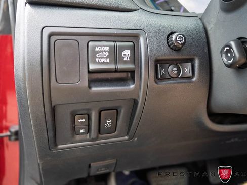 Used 2014 Lexus IS 250C w/ Navigation System Package RWD image 27