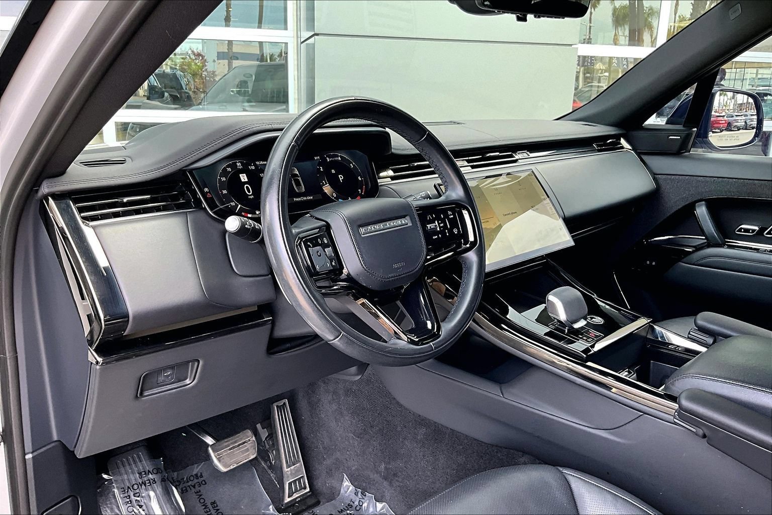Used 2024 Land Rover Range Rover Sport Dynamic SE AWD/4WD image 14
