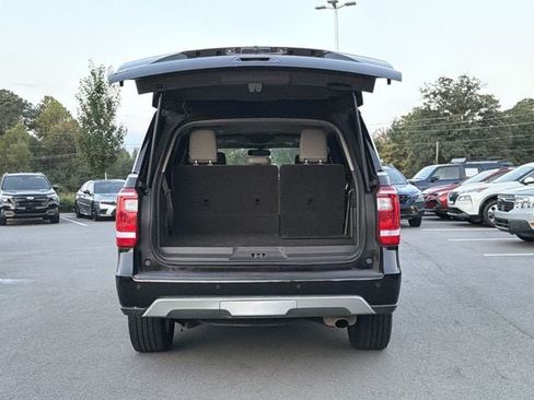 Used 2021 Ford Expedition XLT RWD image 15