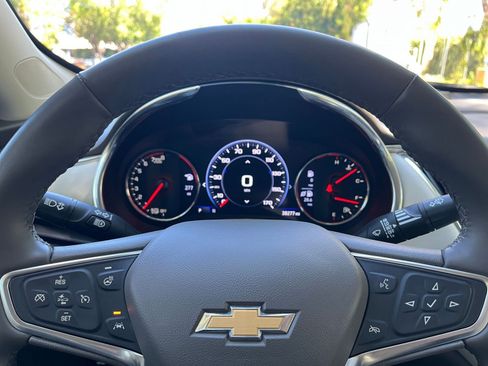 Used 2024 Chevrolet Malibu LT image 28