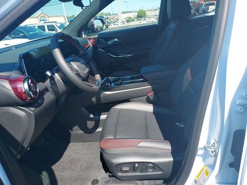 New 2027 Chevrolet Equinox RS FWD image 13