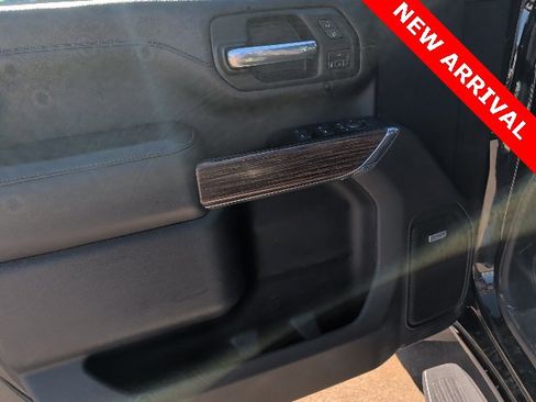 Used 2020 Chevrolet Silverado 3500 High Country w/ Z71 Off-Road Package image 15