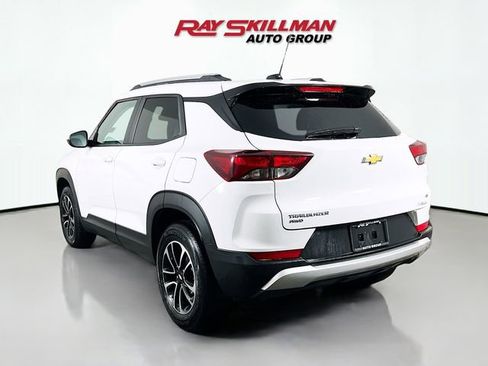 Used 2025 Chevrolet TrailBlazer LT image 5