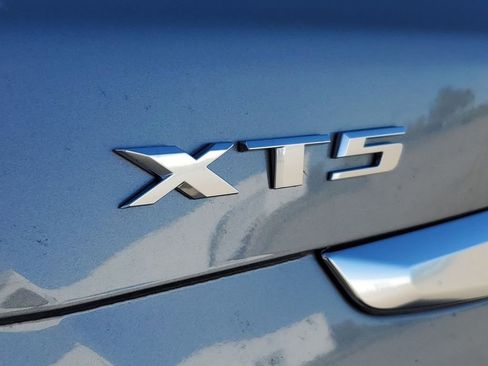 New 2025 Cadillac XT5 Premium Luxury w/ LPO, Floor Liner Package image 32