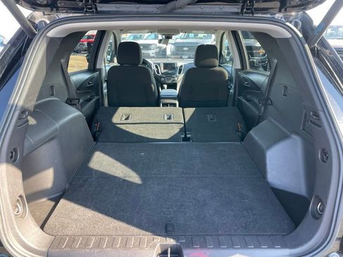 Used 2024 Chevrolet Equinox LT image 32