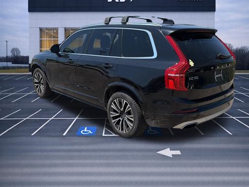 Used 2021 Volvo XC90 T6 Momentum AWD/4WD image 7