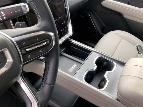 Used 2026 GMC Acadia Elevation w/ Black Edition FWD image 18