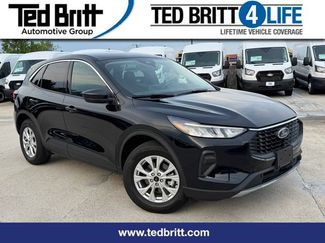 Used 2023 Ford Escape Active AWD/4WD video 1
