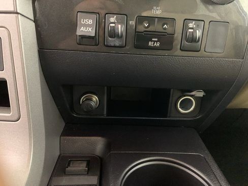 Used 2017 Toyota Sequoia SR5 image 24