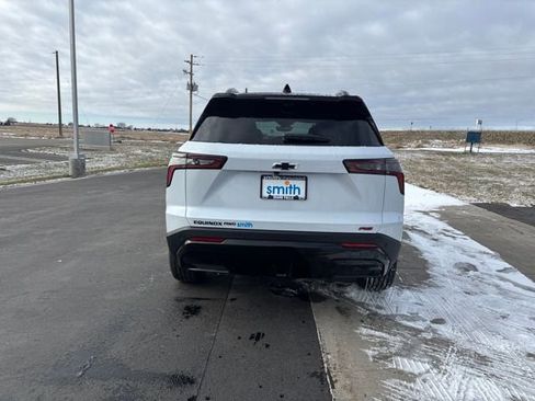 New 2026 Chevrolet Equinox RS w/ Convenience Package III image 4