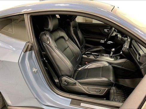 Used 2024 Ford Mustang Premium RWD image 9