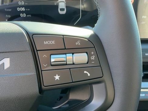 Certified 2025 Kia K4 EX FWD image 29