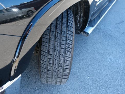 Used 2019 RAM 1500 Laramie image 14