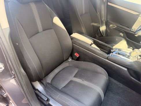 Used 2019 Honda Civic EX image 27
