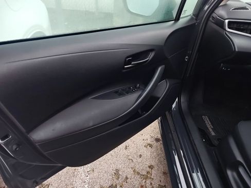 Used 2024 Toyota Corolla LE FWD image 5