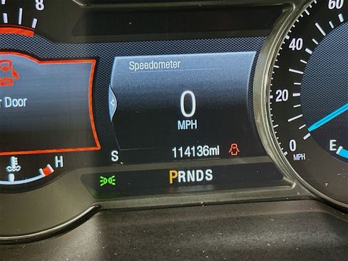 Used 2019 Ford Explorer Platinum image 12