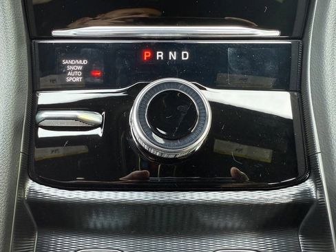 New 2025 Jeep Grand Cherokee Limited w/ Luxury Tech Group II image 30