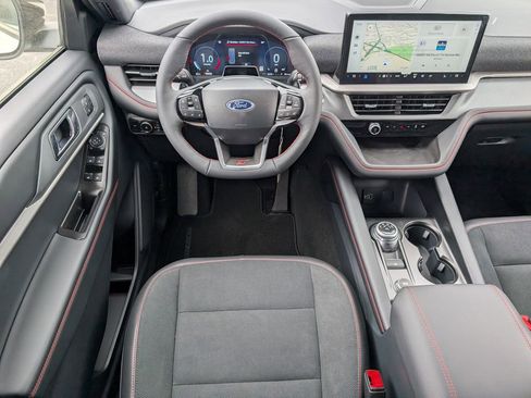 New 2026 Ford Explorer ST image 8