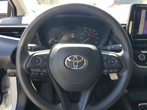 Used 2024 Toyota Corolla LE image 23