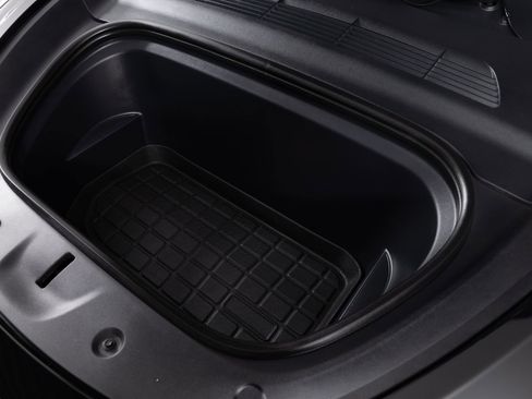 Used 2024 Tesla Model Y Performance image 40