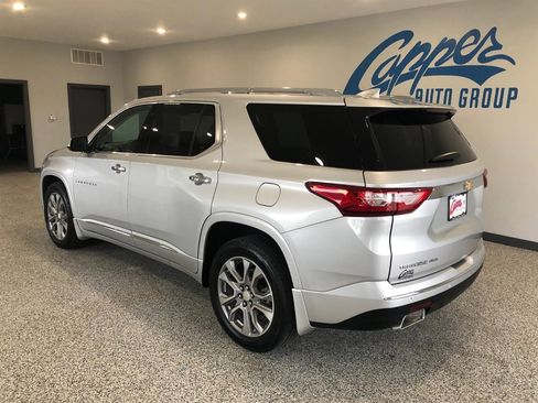 Used 2019 Chevrolet Traverse Premier image 4