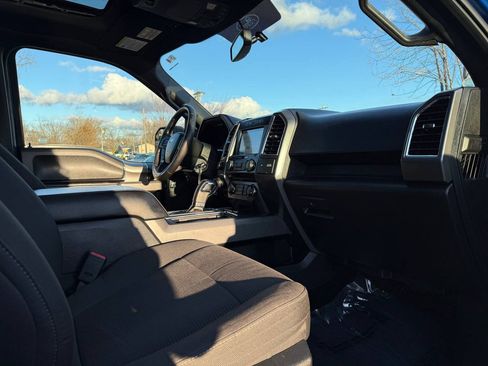 Used 2016 Ford F150 XLT w/ Equipment Group 302A Luxury image 29