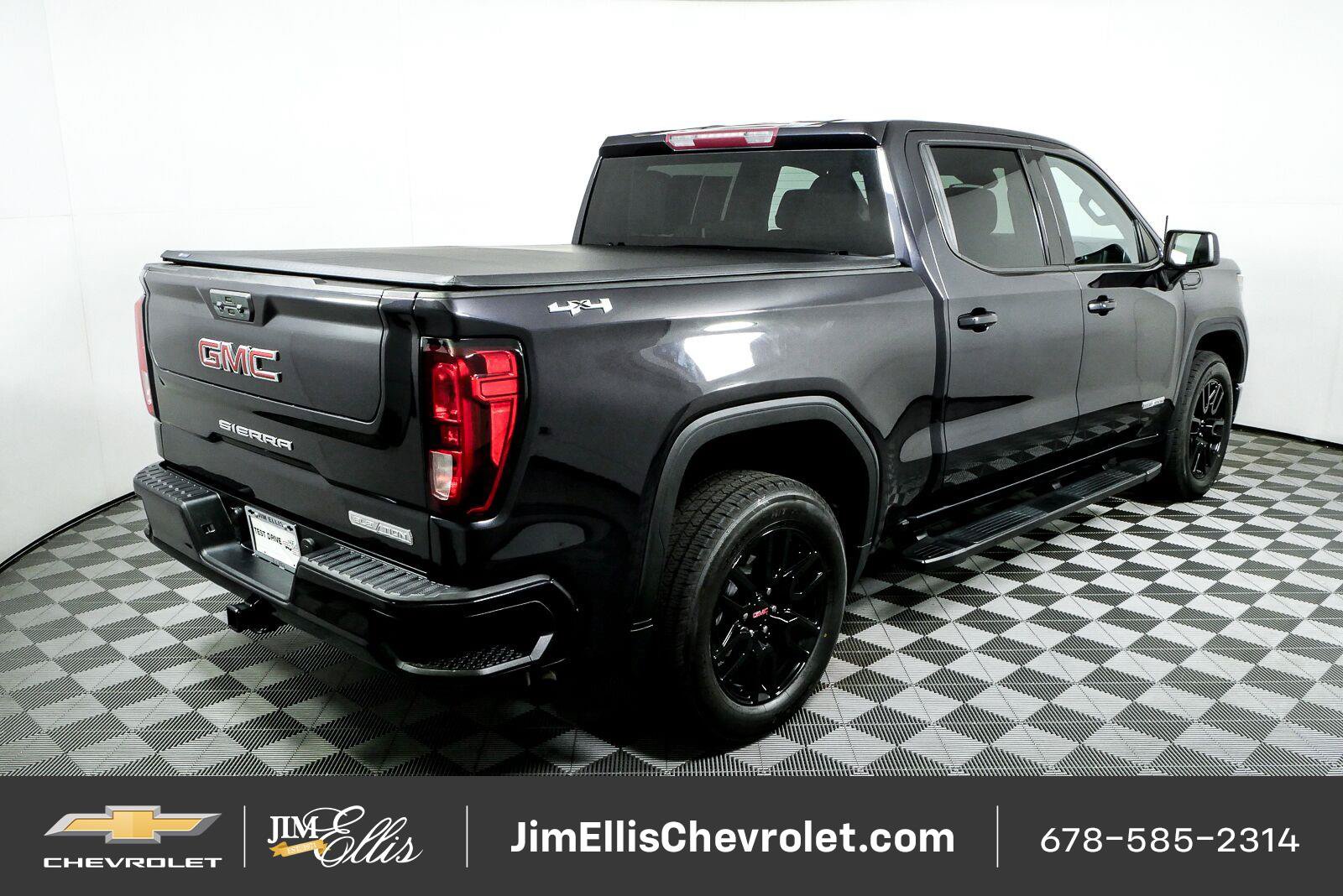 Used 2022 GMC Sierra 1500 Elevation AWD/4WD image 3