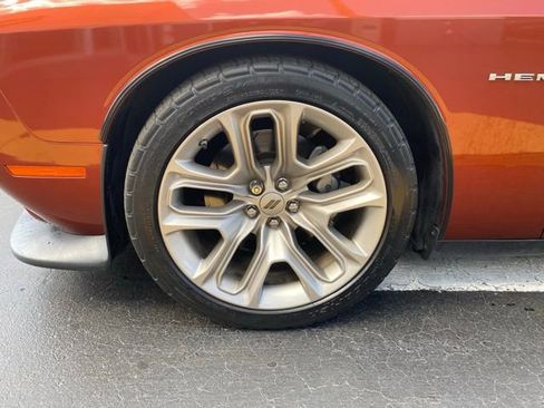 Used 2020 Dodge Challenger R/T image 12