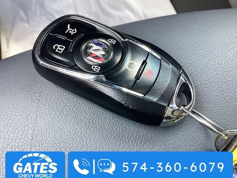 Used 2023 Buick Enclave Essence FWD image 31