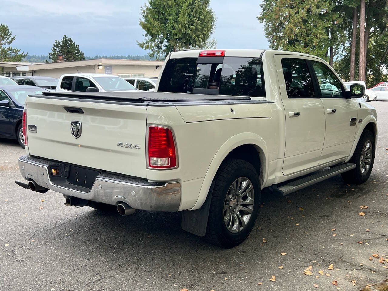Used 2016 RAM 1500 Laramie Longhorn w/ Convenience Group AWD/4WD image 5